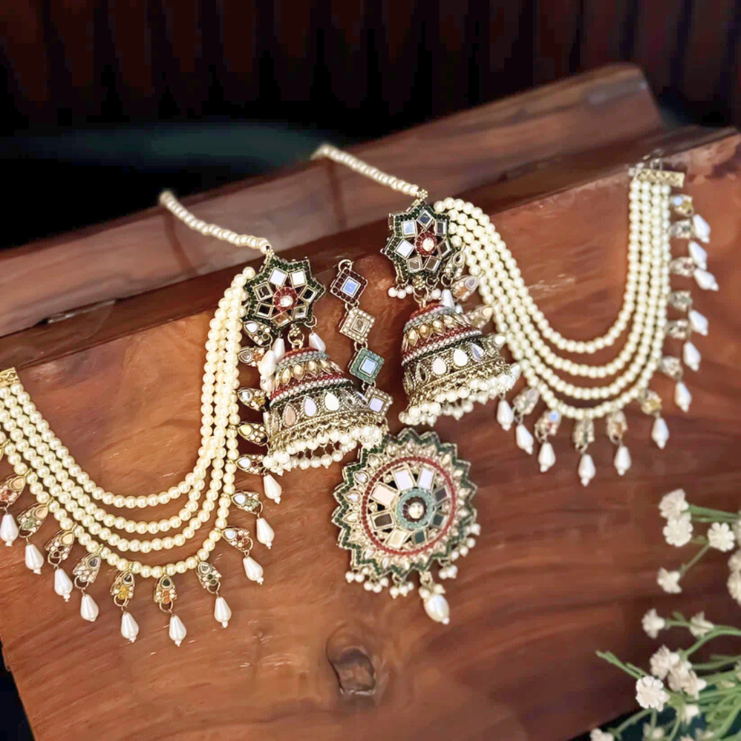 Ofro Rajwada Roop Kundan Jhumka & Maangtika π«