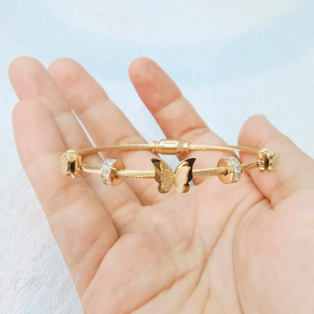 Ofro Butterfly Bliss Bangle 🦋