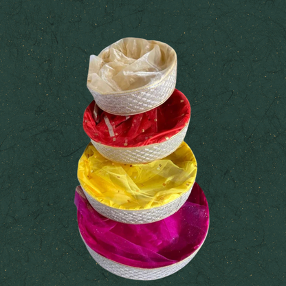 Fancy Circle Hamper ( Gol Samarpit Gold Patti MDF )